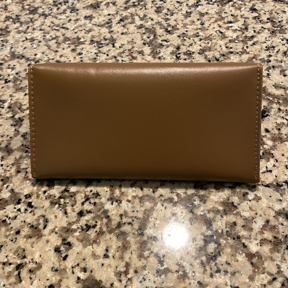 Burberry Unisex Round Sunglasses B4280 Black Frame with Brown Lenses New w/ Flaw - Picture 16 of 16